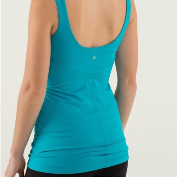 Lululemon tank top GUC - Picture 6 of 7